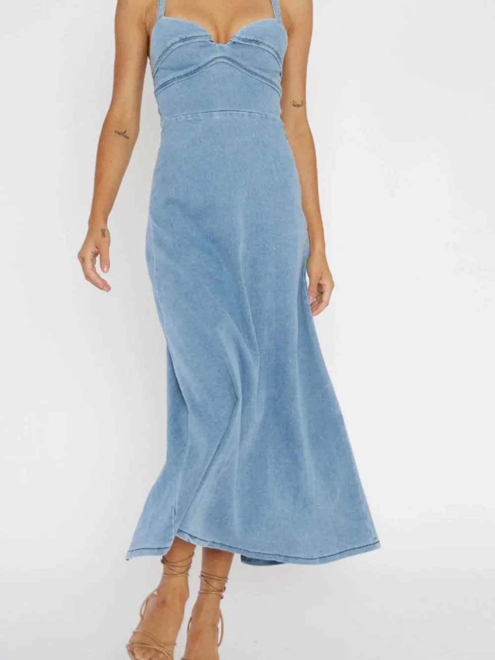 Selfie Leslie Here Comes The Sun Light Blue Denim Maxi Dress size Small NWT - Picture 1 of 16